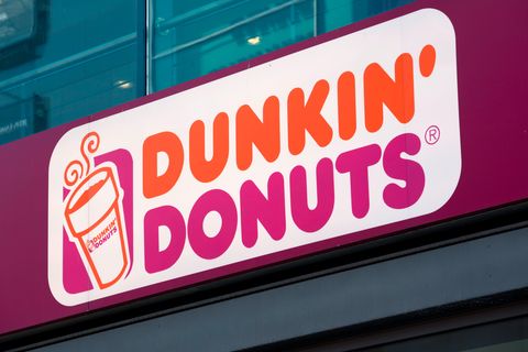 Außenfassade einer Dunkin-Donuts-Filiale