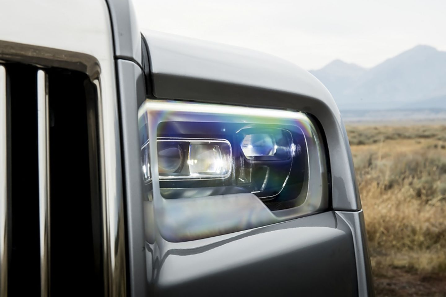 Rolls Royce Cullinan 2019 - LED-Augen vorn