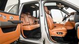 Rolls Royce Cullinan 2019 - die Türen öffnen wie bekannt gegenläufig
