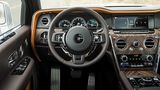 Das Cockpit des Rolls Royce Cullinan 2019