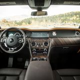 Rolls Royce Cullinan 2019 - man vermisst Modernität und größere Displays