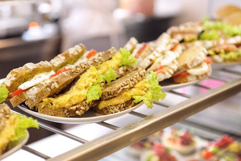 Baguettes und Brote in der Auslage