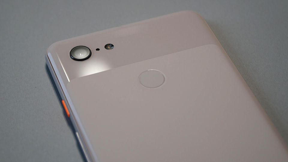 Das Pixel 3 hat nur eine Linse, die aber trotzdem für tolle Fotos sorgen soll. Das Pixel 3 hat nur eine Linse, die aber trotzdem für tolle Fotos sorgen soll.