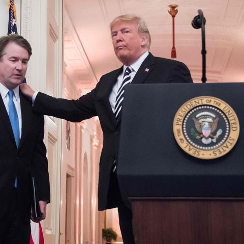 Brett Kavanaugh und Donald Trump bei der Vereidigung