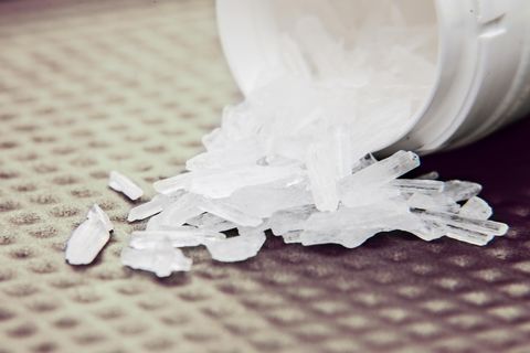 Mann schmuggelt Crystal Meth im Koffer