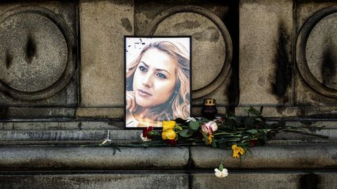 Mord an Wiktorija Marinowa - Bild an Gedenkstätte in der Stadt Russe