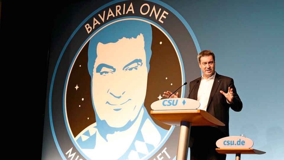 Bayerische Landtagswahl: Mission Mond: Zwei Wochen vor der Landtagswahl präsentiert Söder ein 700 Millionen Euro teures bajuwarisches Raumfahrt-Programm Mission Mond: Zwei Wochen vor der Landtagswahl präsentiert Söder ein 700 Millionen Euro teures bajuwarisches Raumfahrt-Programm