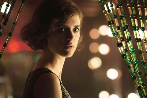 Die Hilfskommissarin führt ein Doppelleben. In einem Berliner Club empfängt sie auch Freier. Die Serie läuft donnerstagabends um 20.15 Uhr in der ARD.