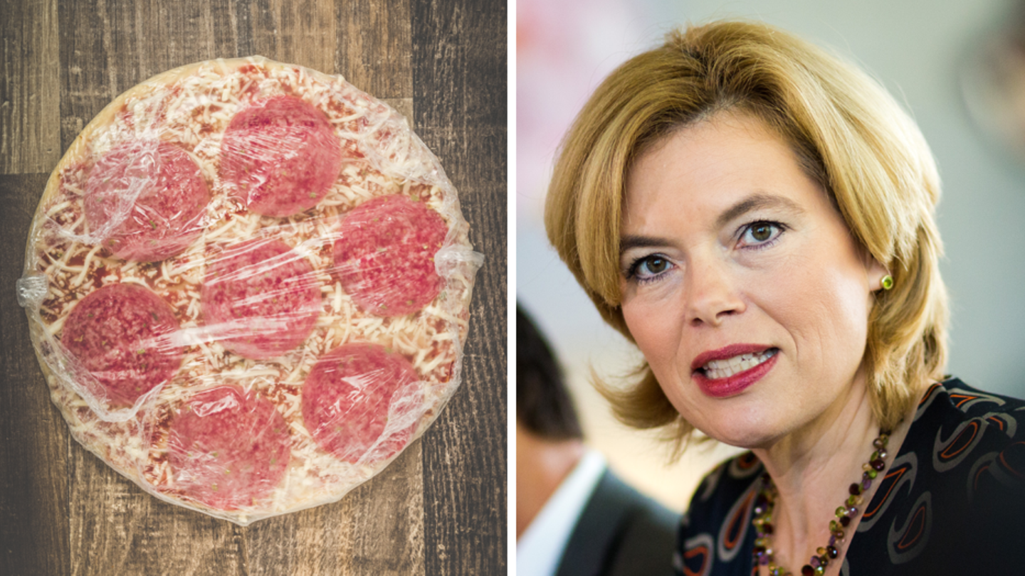 Eine Tiefkühl-Pizza im Ofen