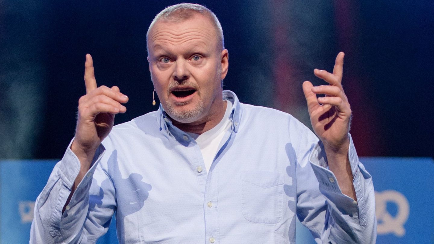 Stefan Raab wird mit einem Bühnenprogramm in Köln auftreten