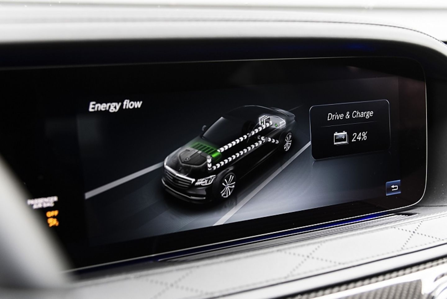 Natürlich kann die Batterie auch während der Fahrt geladen werden