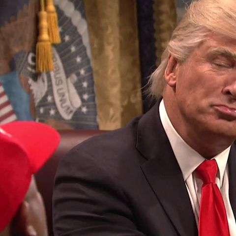 Alec Baldwin als Donald Trump