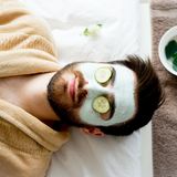 Weder bei Gurken noch bei Gesichtsmasken geht es  ohne Plastik