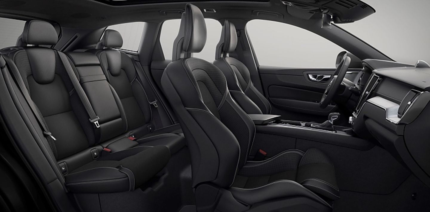 Volvo XC60 D4 AWD - viel Platz für vier Personen