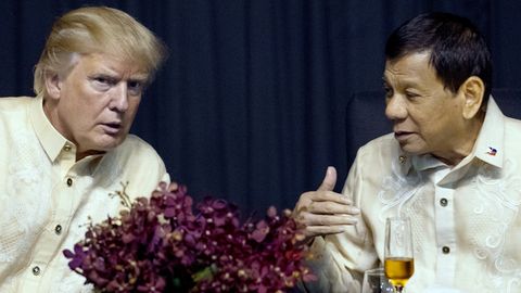 US-Präsident Donald Trump bei seinem Besuch auf den Philippinen im November 2017 mit dem dortigen Präsidenten Rodrigo Duterte
