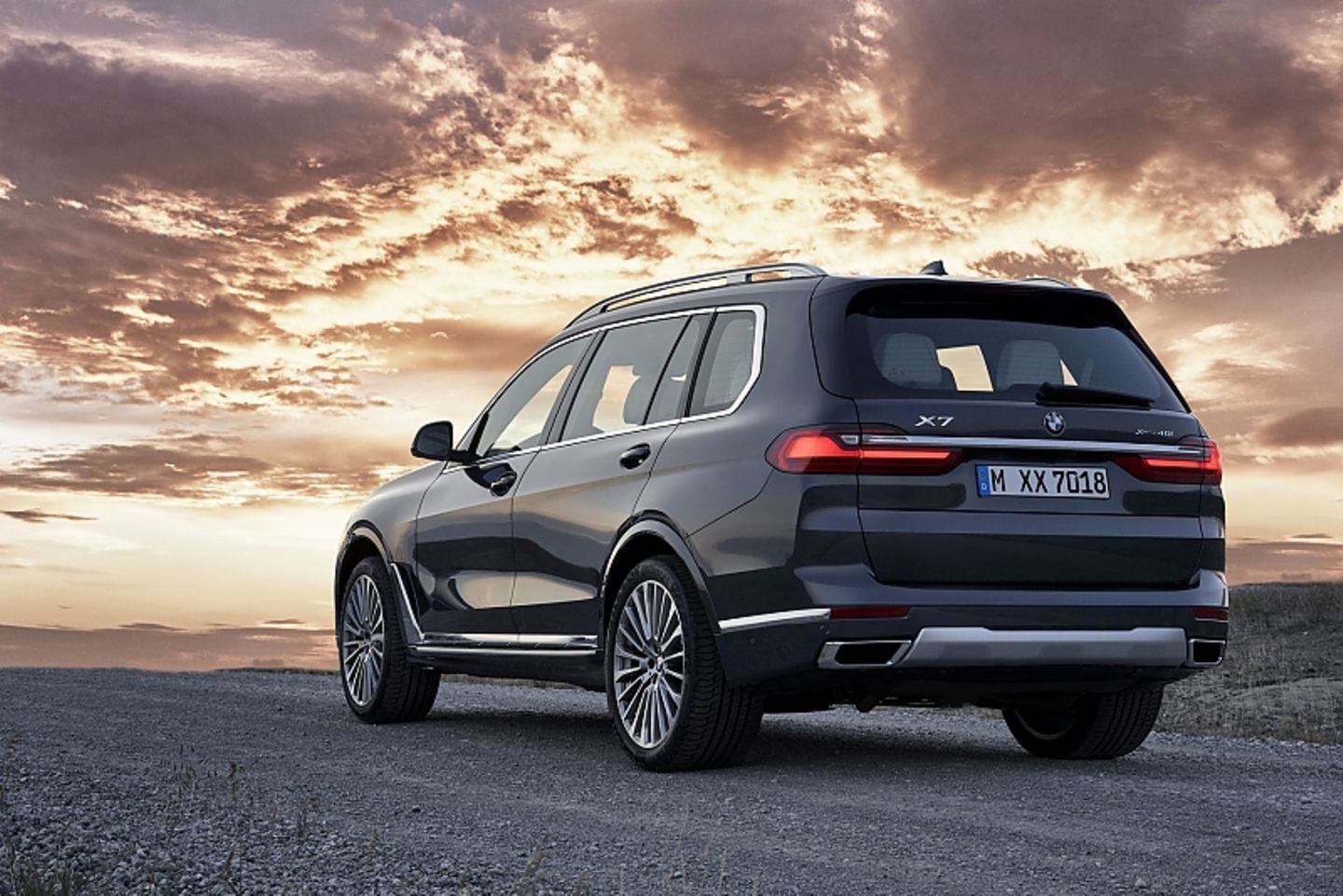 BMW X7 2019 - oberhalb des BMW X5