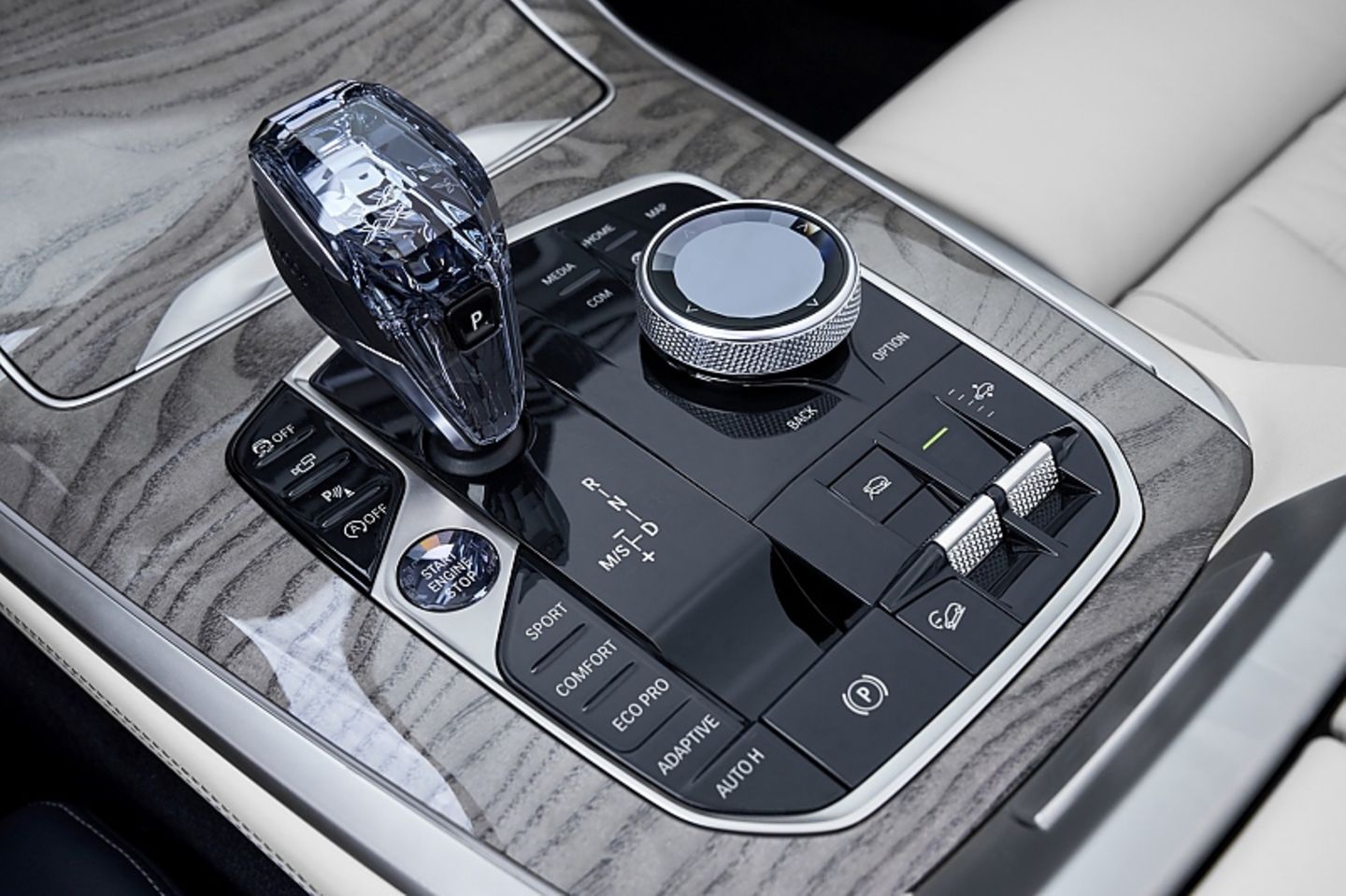 BMW X7 2019 - schicke Mittelkonsole
