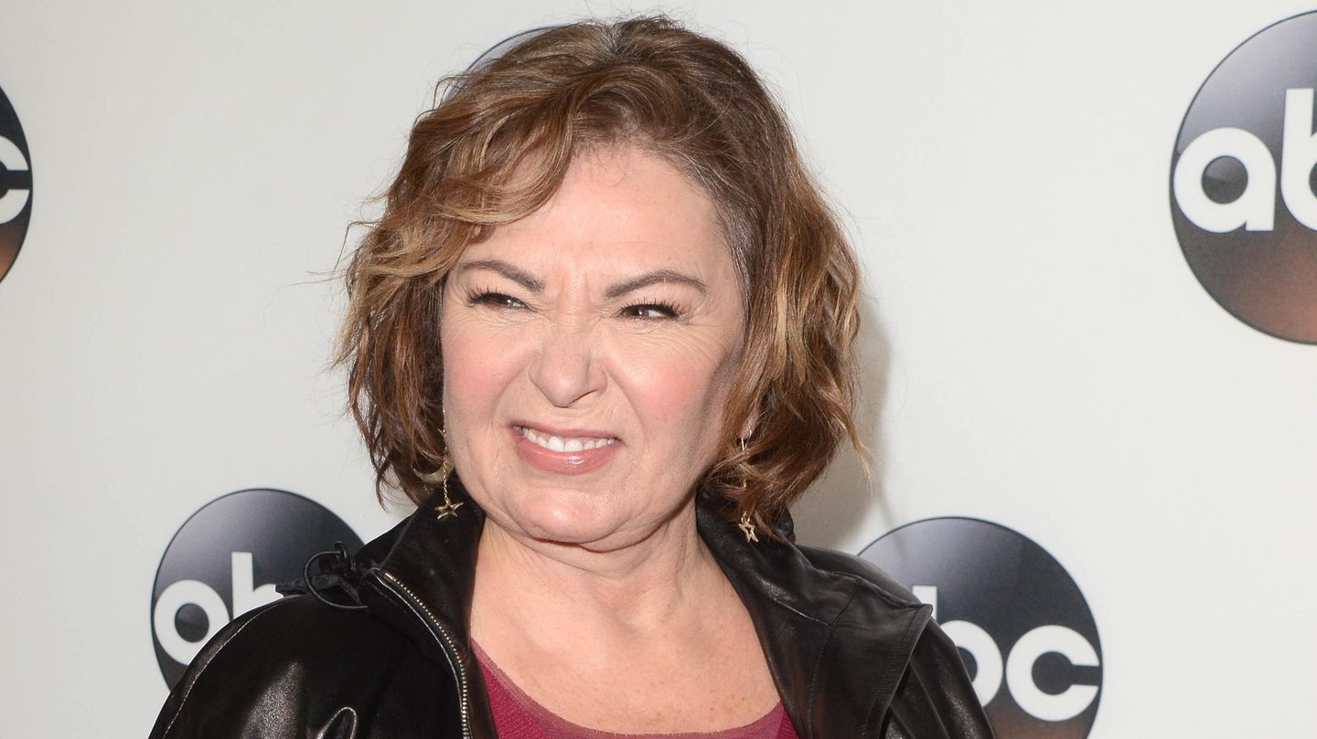 Roseanne Barr Wettert Gegen Ihren Serientod Finster Und Krank Stern De