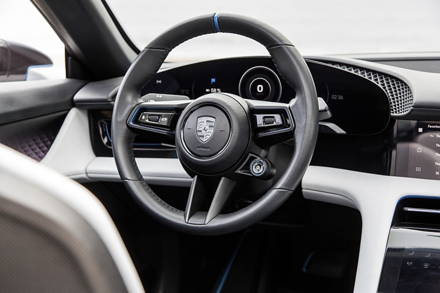 Die Fahrprogramme ähneln denen der Modelle mit Verbrennungsmotor - nur "Range" kommt dazu