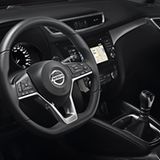 Einfache Bedienung im Nissan Qashqai 1.3
