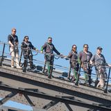 Prinz Harry führte beim Aufstieg die sechsköpfige Gruppe an, beim Abstieg war der 33-Jährige dann der Letzte in der Reihe.