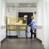 Ein Kind im Krankenhaus