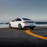 Peugeot 508 GT Puretech 225 - die Dachlinie ist kaum mehr als 1,40 Meter hoch
