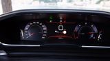 Peugeot 508 GT Puretech 225 - die sehr hoch positionierten Instrumente überzeugen nicht