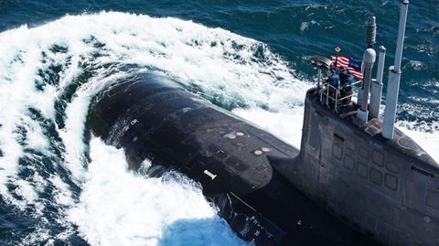Bange Frage für die Navy: Können Boote wie die "USS John Warner" in Zukunft aus dem All aufgespürt werden?