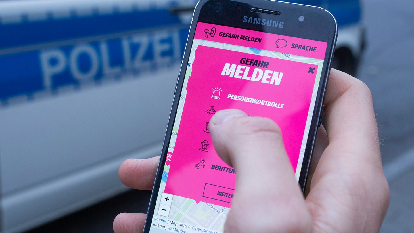 "Cop Map" vom Peng!-Kollektiv und Polizeiklasse