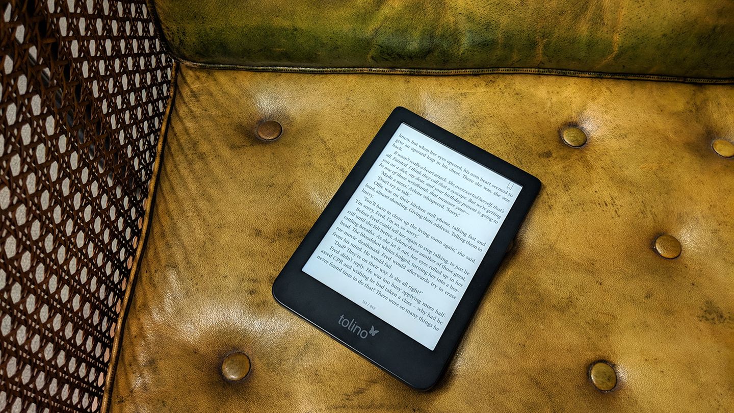 E-Reader: Der neue Tolino Shine 3 hat dem Konkurrenten Kindle vor allem seine smarte Beleuchtung voraus