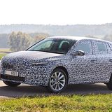 Zunächst stehen fünf Aggregate zur Verfügung. Drei TSI-Benziner mit 70 kW / 95 PS bis hin zu 110 kW / 150 PS, einen 1.6 TDI mit