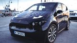 Überall am Auto befinden sich Solarzellen