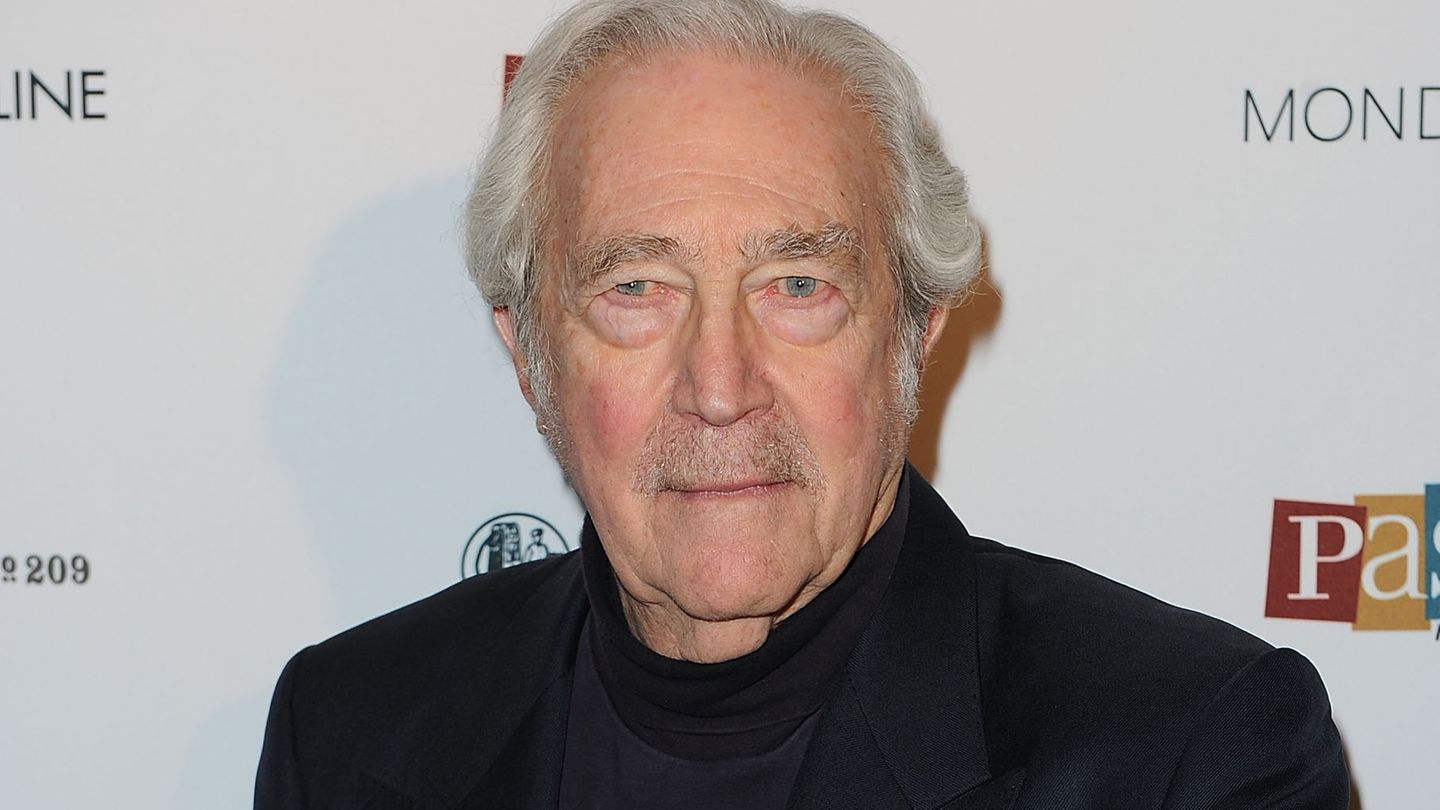 James Karen