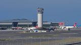 Noch hält sich der Flugbetrieb im Grenzen: Nur fünf Ziele werden angeflogen. Erst zum Jahresende werden die Airlines vom Atatürk-Flughafen hierher umziehen.