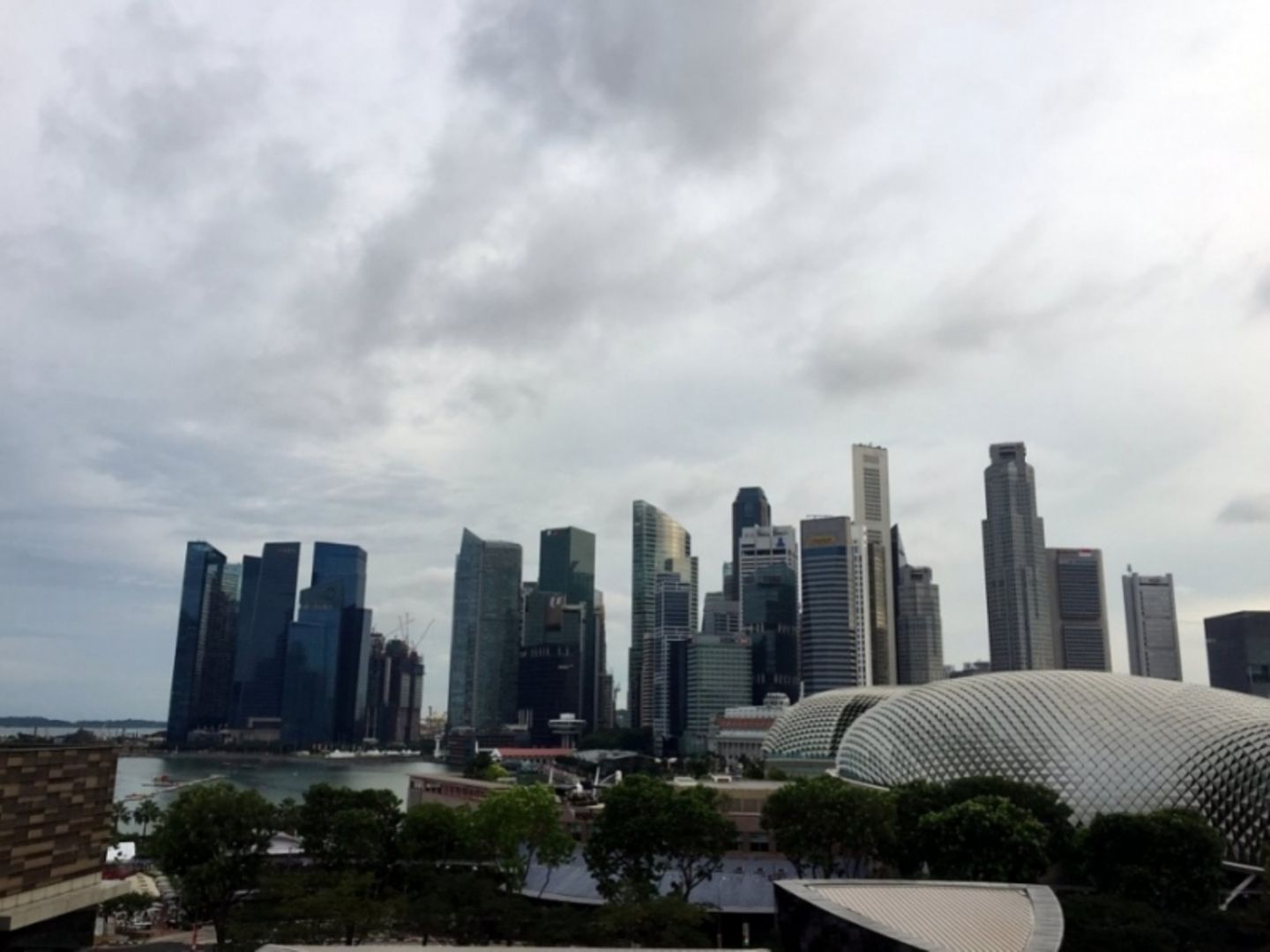 Skyline des Financial Districts von Singapur
