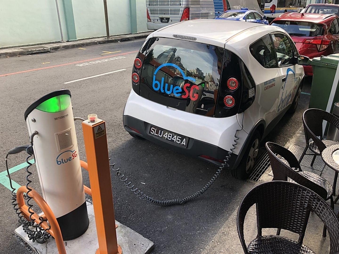 Blue SG Elektroauto Carsharing