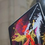 Die Seiten sind nun nicht mehr abgerundet, sondern deutlich kantiger