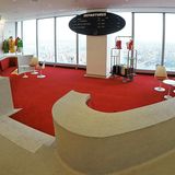 Eine Summe von 1,5 Millionen US-Dollar wurden in die Räumlichkeiten investiert, um auf die Eröffnung des TWA Hotels am John F. Kennedy Airport im Jahr 2019 aufmerksam zu machen.