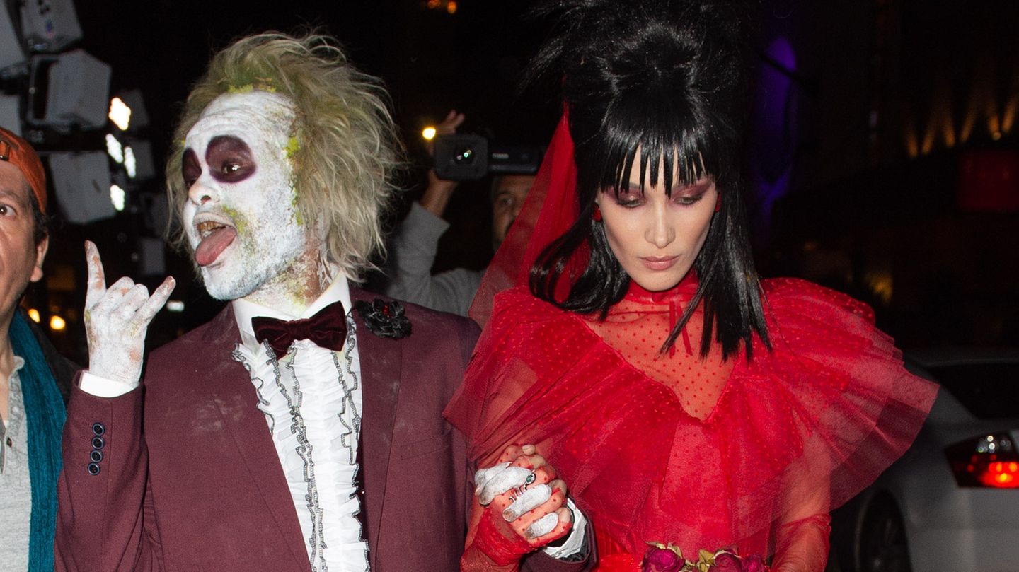Halloween The Weeknd Bella Hadid