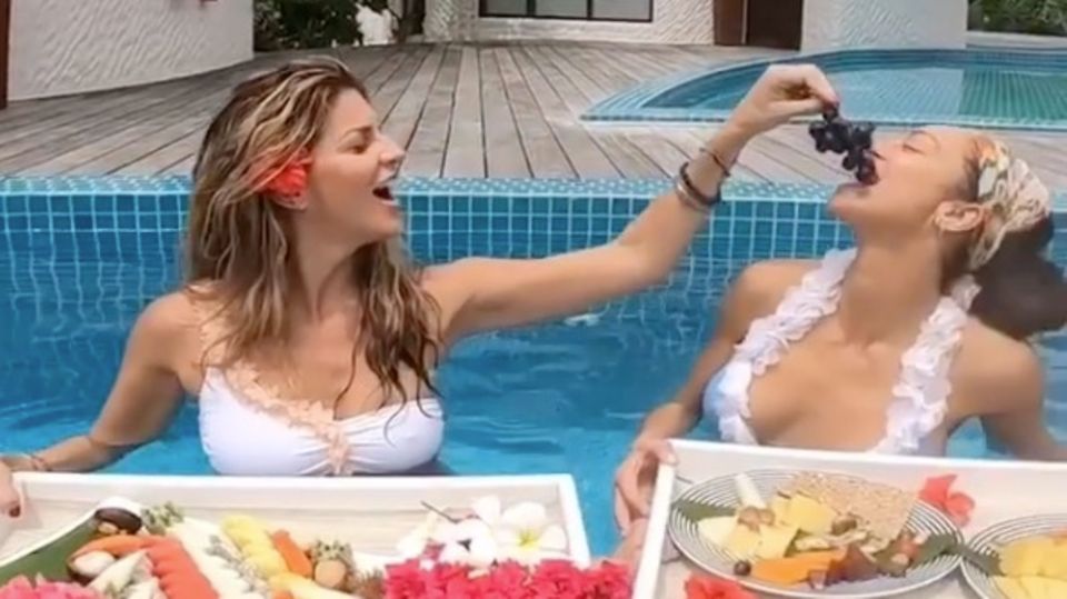Urlaub auf den Malediven: Lilly Becker postet Video von schwimmendem Frühstück - mit unerwarteter Wende