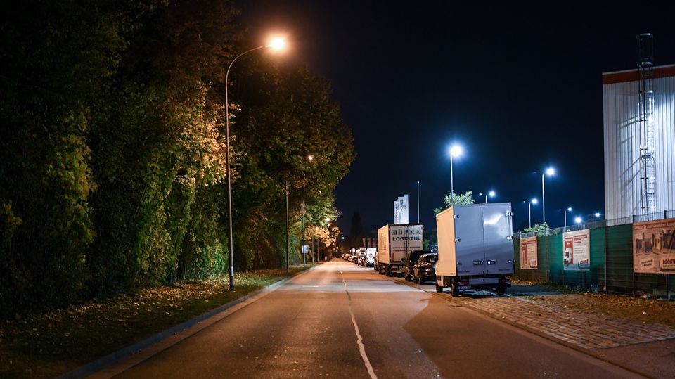 Gruppenvergewaltigung von Freiburg:Zwei weitere Verdächtige, Hauptbeschuldigter ist "Intensivtäter" In diesem Freiburger Gewerbegebiet soll die Gruppenvergewaltigung stattgefunden haben