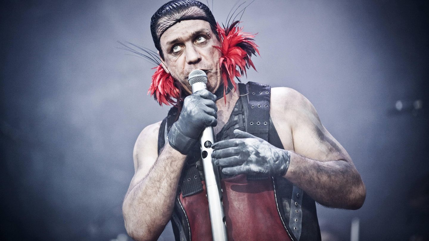 Rammstein bei einem Konzert in Kopenhagen, Dänemark
