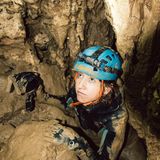 Das Happy Face kam dann draußen: Reporterin Nele wühlt sich durch den Dreck.