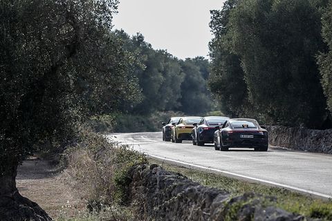 Porsche 911 der Baureihe 992 - auf Erprobung in den USA