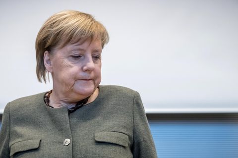 Lieber nicht öffentlich diskutieren. Beim Thema UN-Migrationspakt agiert Kanzlerin Angela Merkel einmal mehr von oben herab.