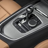 Die 8-Gang-Steptronic im BMW Z4 M40i arbeitet präzise und dem Fahrmodus angepasst