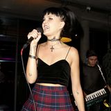 Strange sagt von sich selbst: "Social Media ist mein Beruf. Es ist lustig, dass ich einen Job mache, den es vor zehn Jahren noch gar nicht gab." Dabei trat sie auch jahrelang als Sängerin auf. 2015 gründete sie ihre Band Grossraum Indie Fresse.