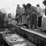 Heinz Oestmann auf seinem Fischkutter