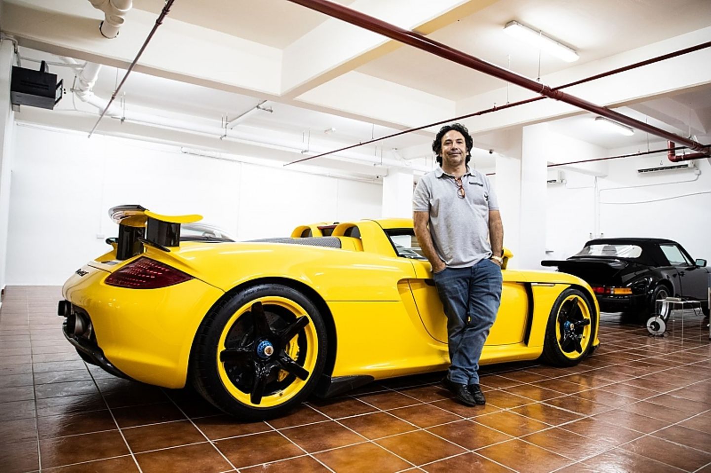 Yousef Fittiani vor seinem GT2